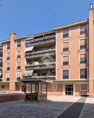 2 LOCALI A ROMA