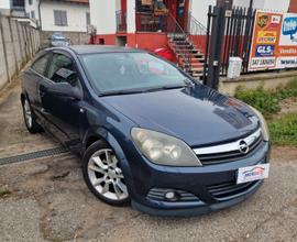 Opel Astra GTC 1.9 CDTI 120CV 3 porte Cosmo