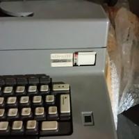 macchina da scriverr