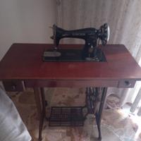 macchina da cucire vintage 