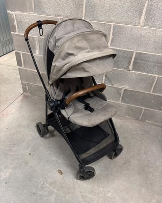 Passeggino Nuna leggero e compatto