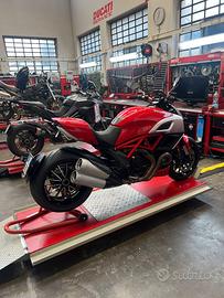 Ducati Diavel 1200