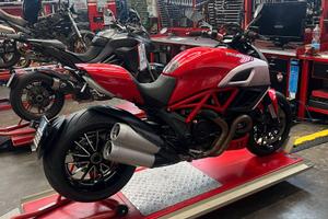 Ducati Diavel 1200