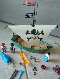 Nave pirata con motore subacqueo Playmobil 