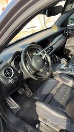 Stelvio 2.200 Q4 veloce