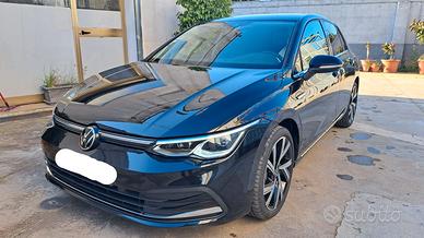 VOLKSWAGEN GOLF VIII 2.0 TDI STYLE 115CV SCR DSG