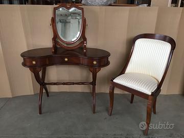 Toilette a fagiolo in piuma di noce