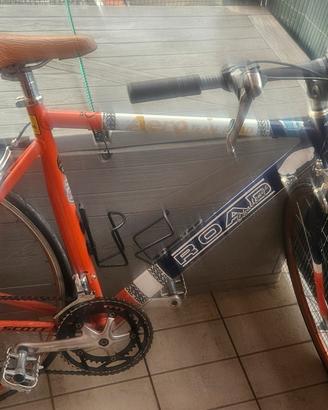 bicicletta corsa aero team