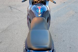 Suzuki GSX 750 f 