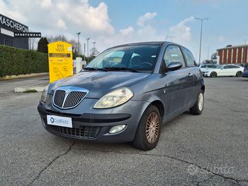 Lancia Ypsilon 1.2 8v 100