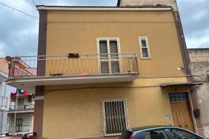 Abitazione 100 mq primo piano + mansarda terrazza