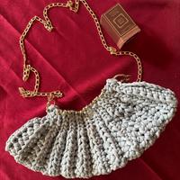 Borsetta in Fettuccia Grigia – Uncinetto