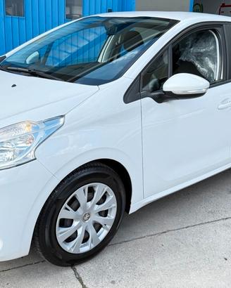 Peugeot 208 BlueHDi 75 S&S 5 porte Active