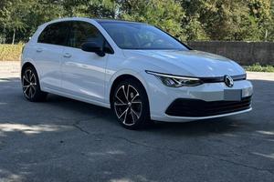 Golf 8 2.0 tdi 150 cv