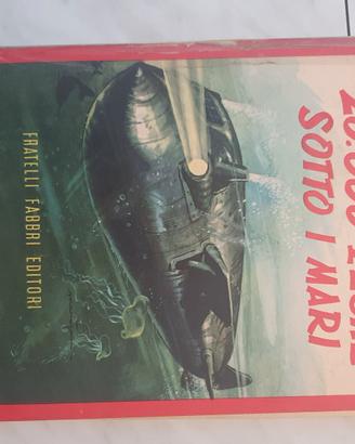 libro 20 Mila leghe sotto i mari