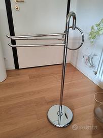 Porta asciugamani da terra