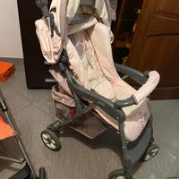 Passeggino rosa Brevi