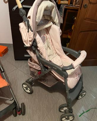 Passeggino rosa Brevi