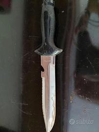 coltello subacqueo 