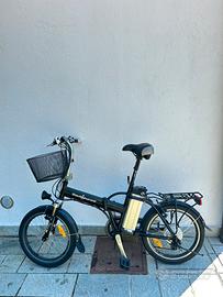 Bici elettrica pieghevole revisionata