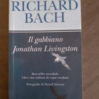 Libro "Il Gabbiano" di Jonathan Livingston