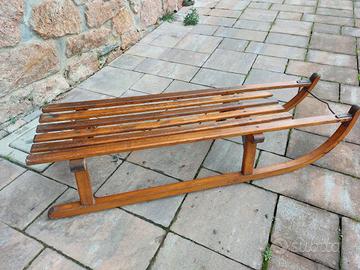 Slittino in legno, stile vintage