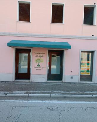 Locale commerciale a Cordenons