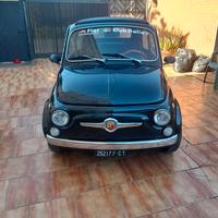 Fiat 500 d'epoca restaurata ed elaborata
