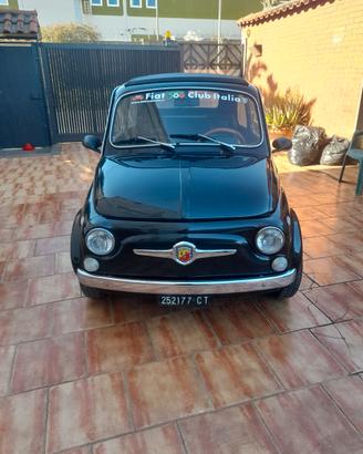 Fiat 500 d'epoca restaurata ed elaborata
