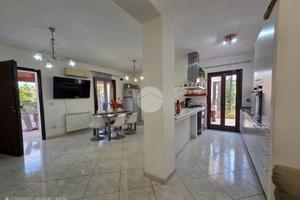 CASA SEMINDIPENDENTE A SAN NICOLA ARCELLA