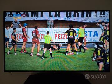TV 43" PANASONIC