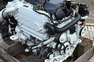 FPT 4 cilindri 230 hp pari al nuovo