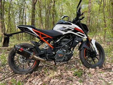 Ktm duke 125