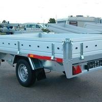 Rimorchio 254 x 151 cm.  MC 1300 Kg.