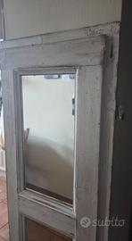 Specchio in legno