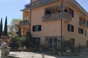 Villa lusso mq. 1000