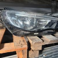 FARO DESTRO CROSSLAND X 2019