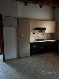 Bilocale mansardato termoautonomo