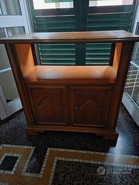 mobile porta Tv con rotelle girevoli