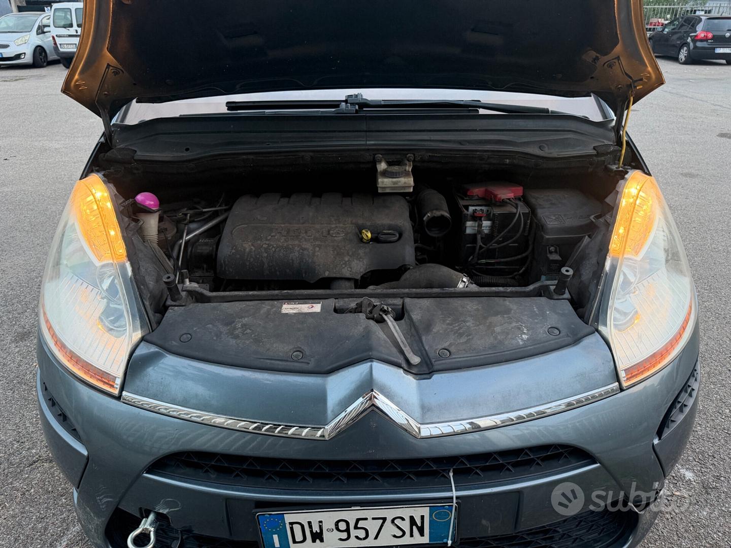 Citroen C4 2009 photo 4