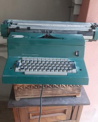 Macchina da scrivere