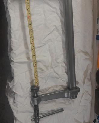 Strettoio Bessey elevate prestazioni STB40M 