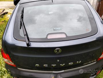 auto ssanyong actyon 