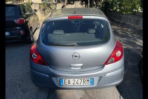 Opel Corsa 1200 benzina