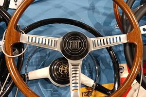 volanti vintage per auto classiche 
