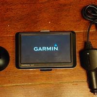 navigatore per auto garmin