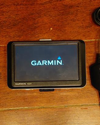 navigatore per auto garmin