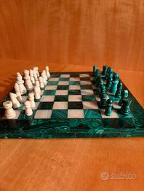 Scacchiera da collezione in marmo e malachite