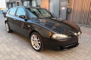ALFA ROMEO 147 1.6 TWIN SPARK