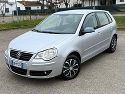 VOLKSWAGEN POLO 1.4 BENZINA AUTOMATICO